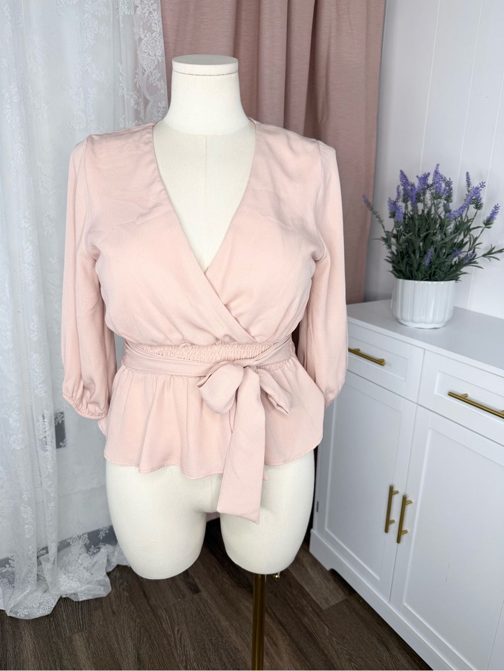 Saints and hearts Women's Blush Pink Wrap Tie Peplum Top NWOT BIN#13